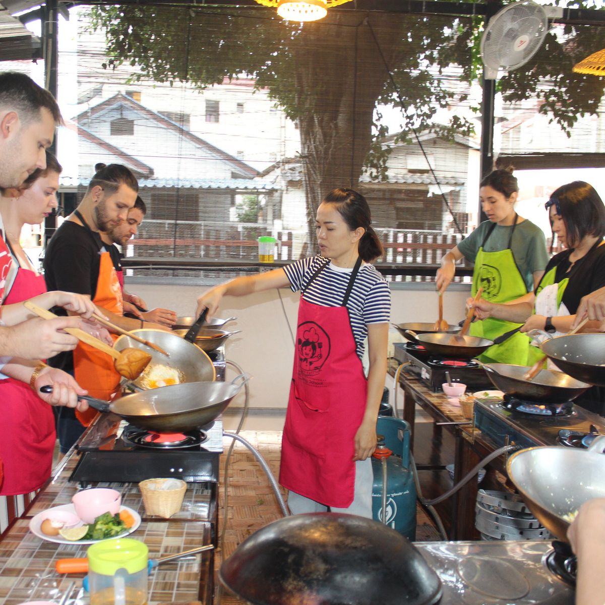 Half day cooking class with Yummy Tasty Thai Cooking School