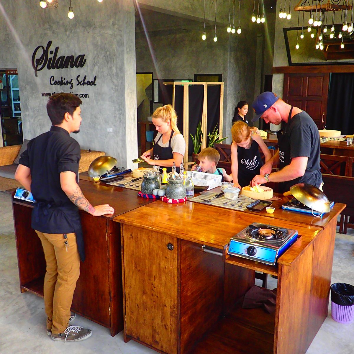 Half Day Thai Authentic Cooking Class With Market Tour