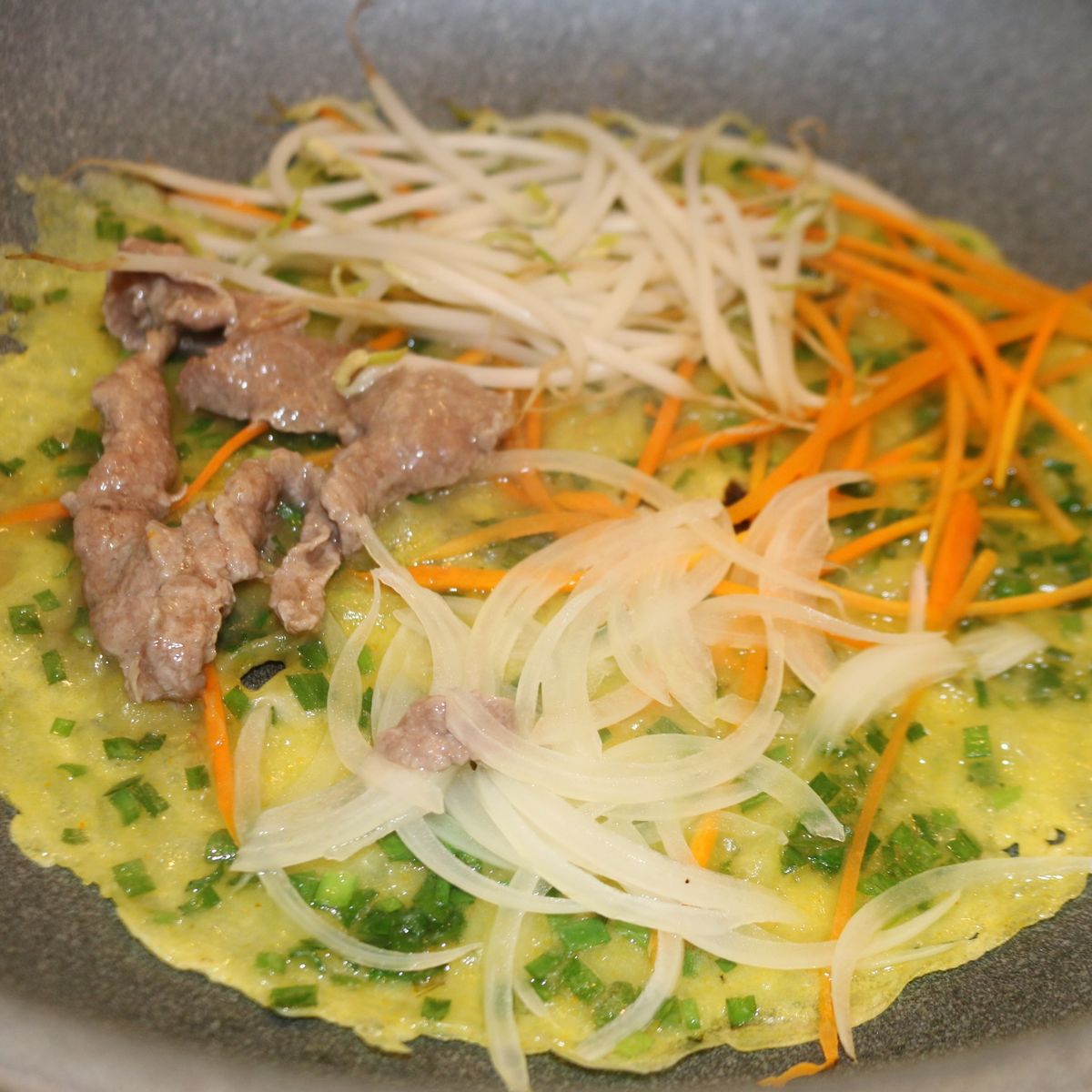 Hands on Cooking Class with Lily & Friends and Explore Local Neighborhoods