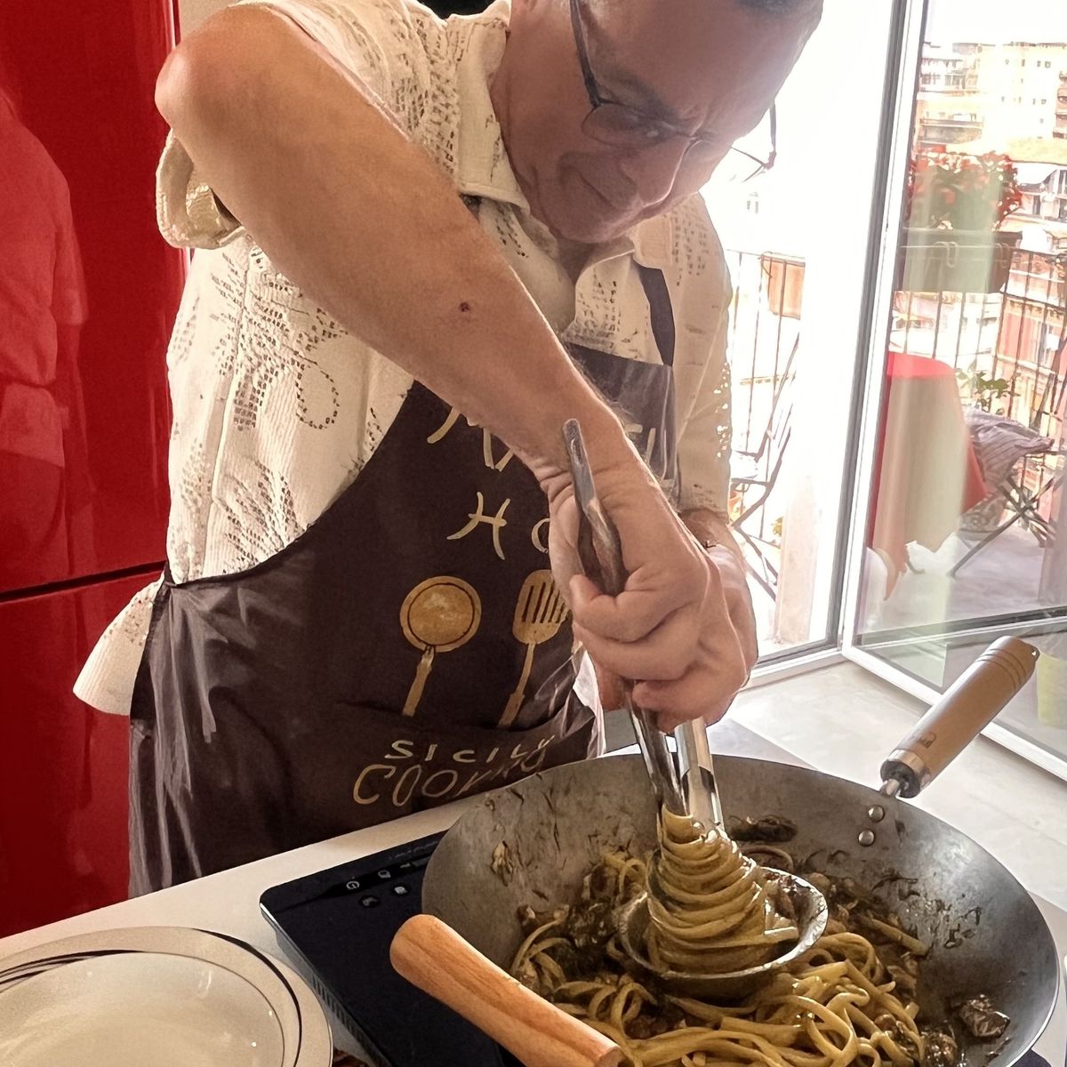 卡塔尼亞家庭烹飪實戰課：學習正宗西西里食譜
