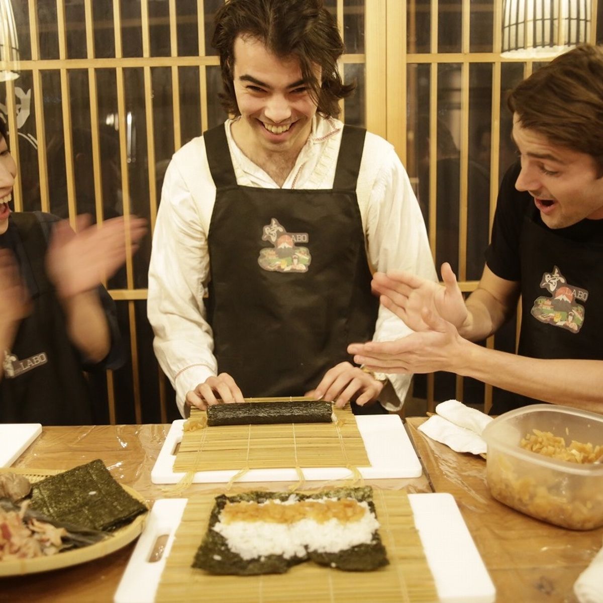Hands-on Japanese Cooking Class for Beginners in a Restaurant by a Chef