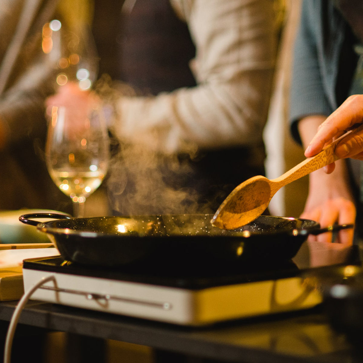 Hands-on Paella Class at The Paella Club Barcelona!