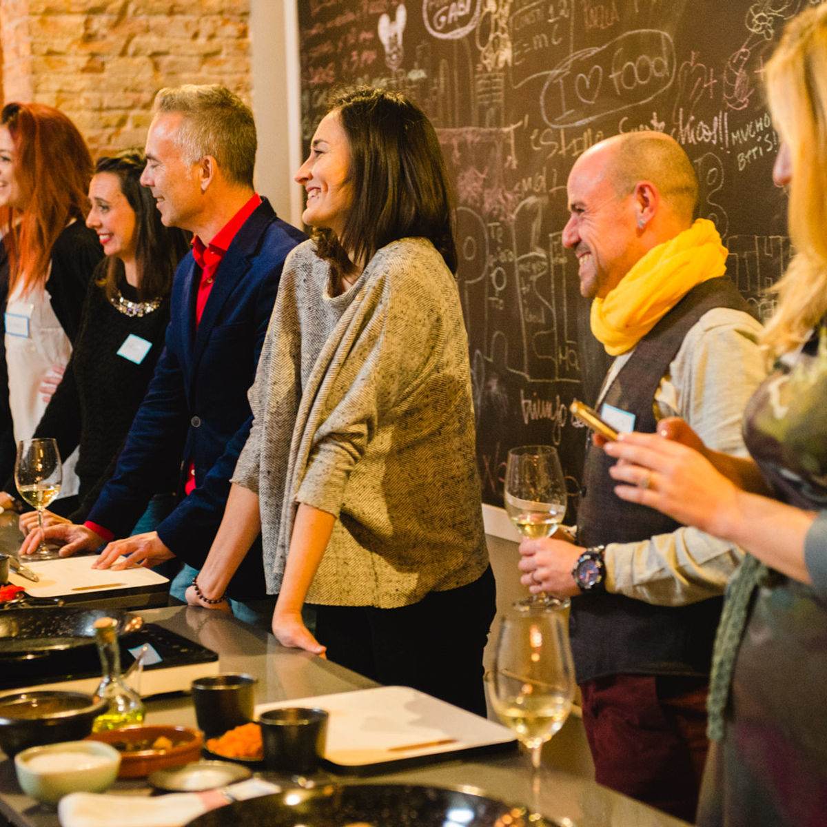 Hands-on Paella Class at The Paella Club Barcelona!