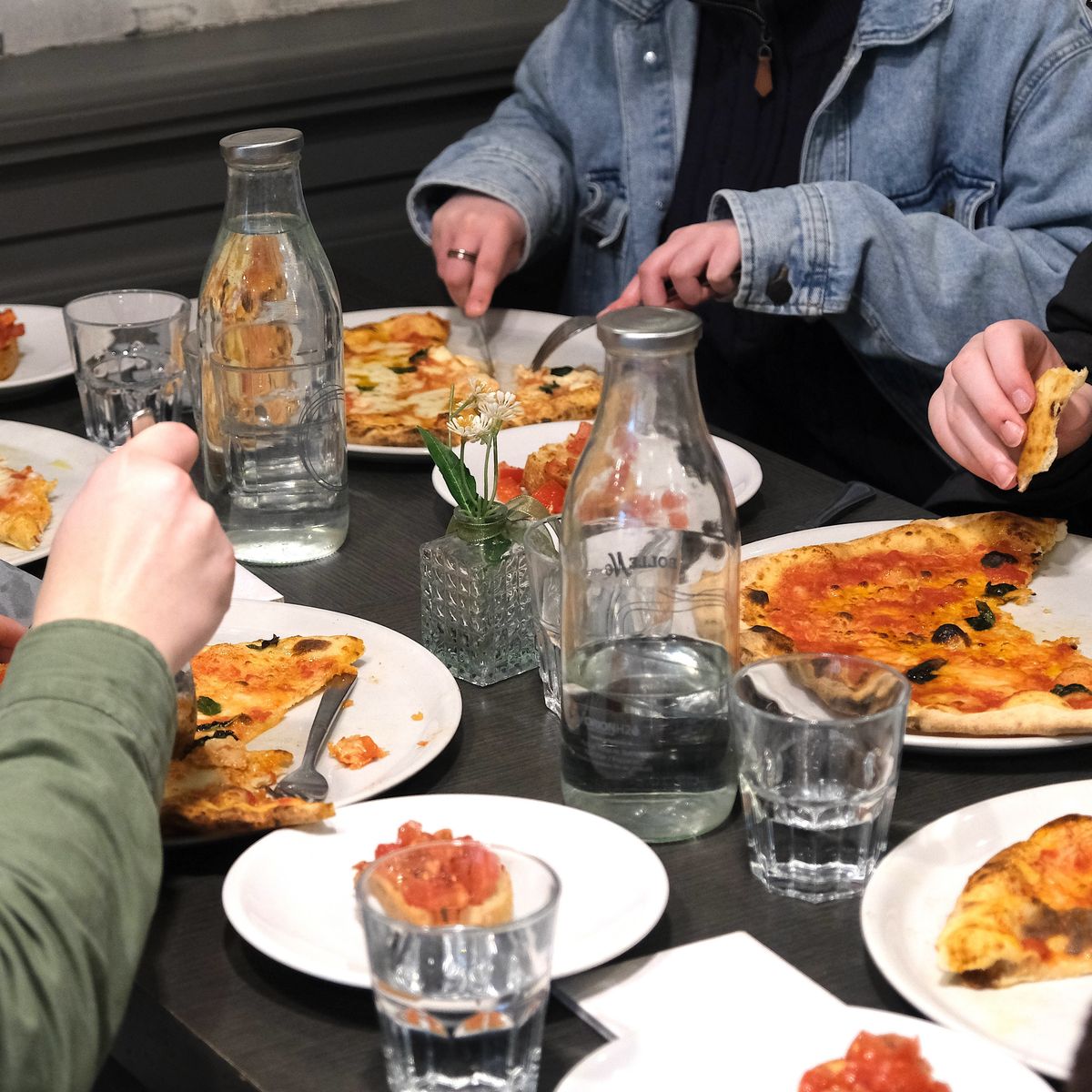 Authentic Pizza Making Class in Rome Near the Vatican