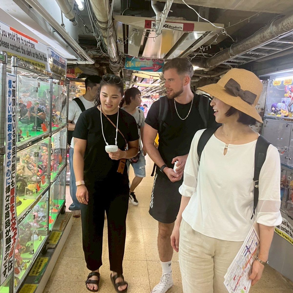 Hands-On Ramen Cooking Class in Tokyo with Akihabara Market Tour