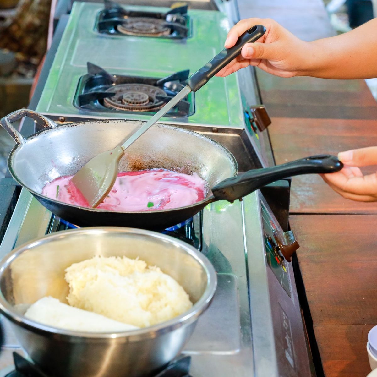 Hands-on Thai Cooking Class & Market Tour in Sukhumvit