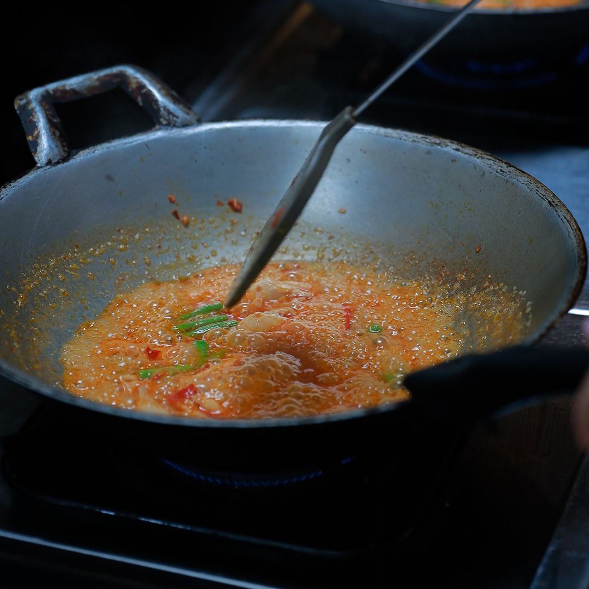 Hands-on Thai Cooking Class & Market Tour in Sukhumvit