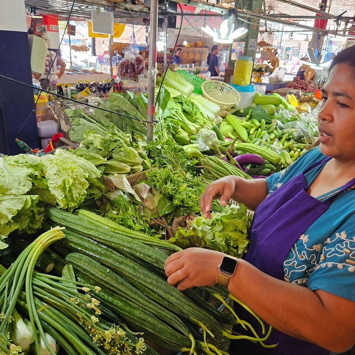 Hands-on Thai Cooking Class & Market Tour in Phuket