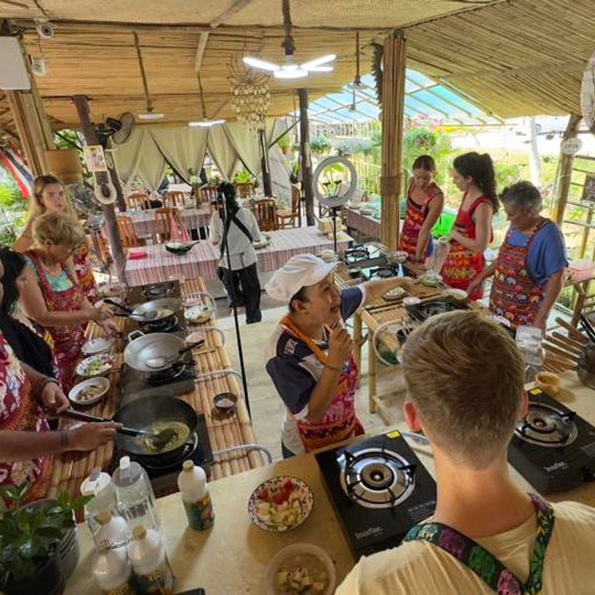Thailändisches Kocherlebnis zum Anfassen in Koh Phangan