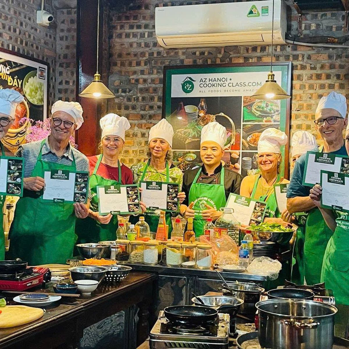 Hanoi Daily Cooking Class with Professional Chef