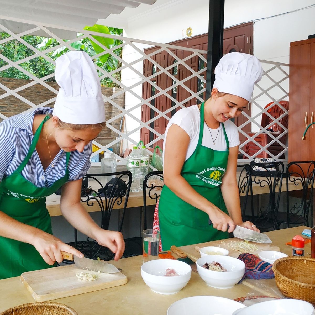 Hanoi Daily Cooking Class with Professional Chef