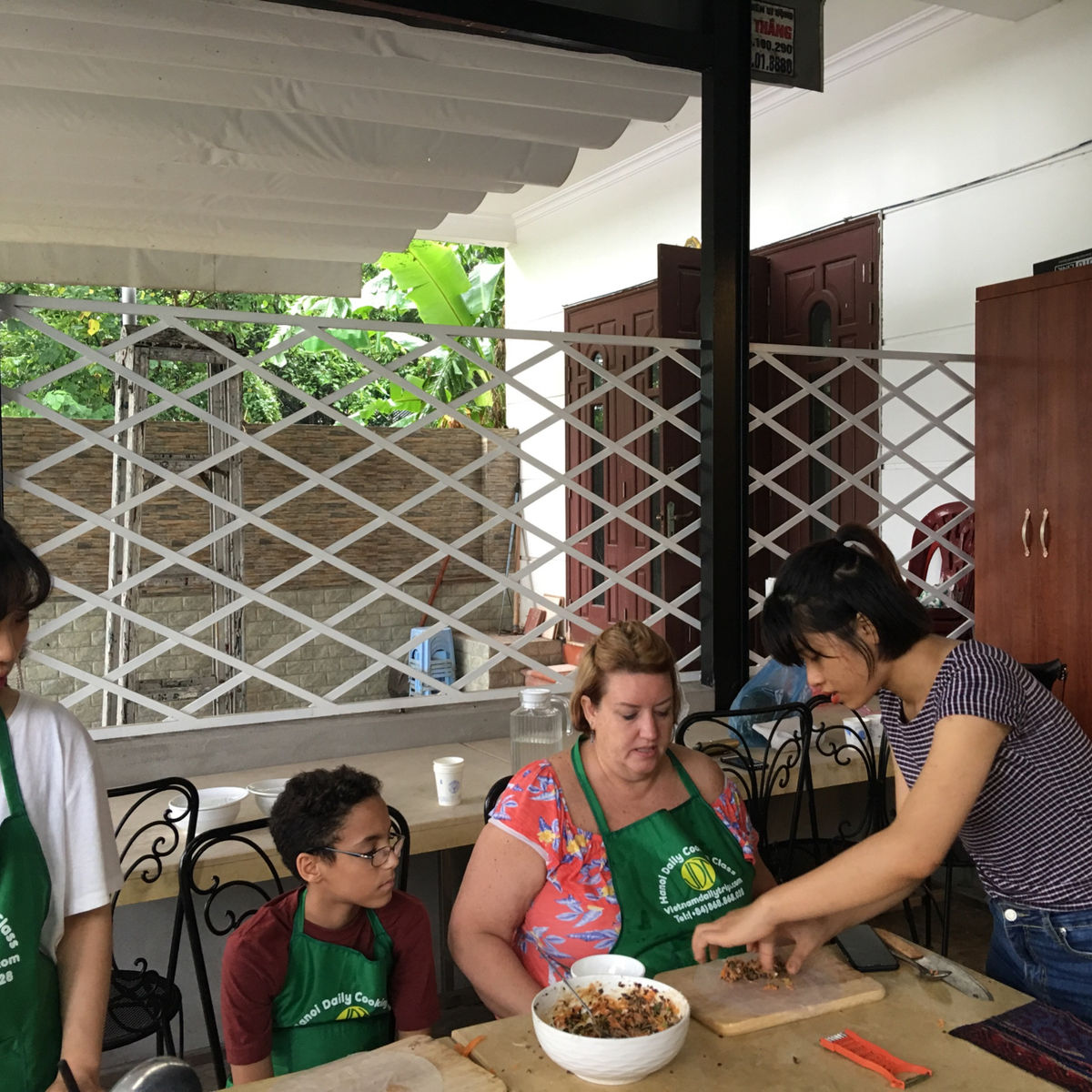 Hanoi Daily Food Tour with the Locals