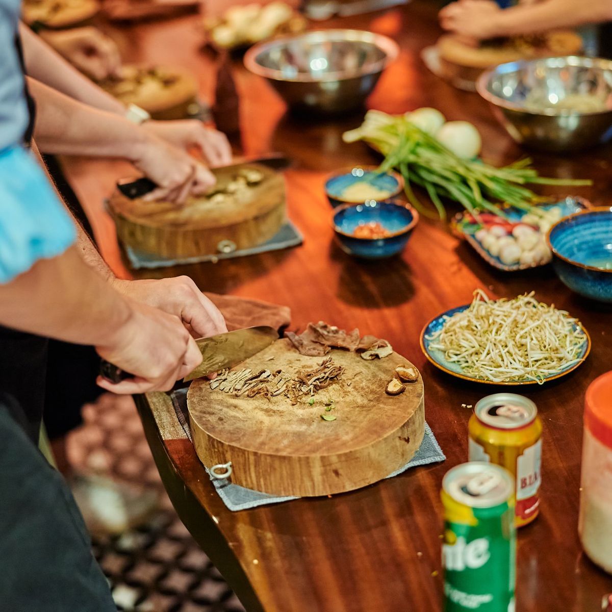 Hanoi by Night: Food, Culture and Flag Ceremony Experience