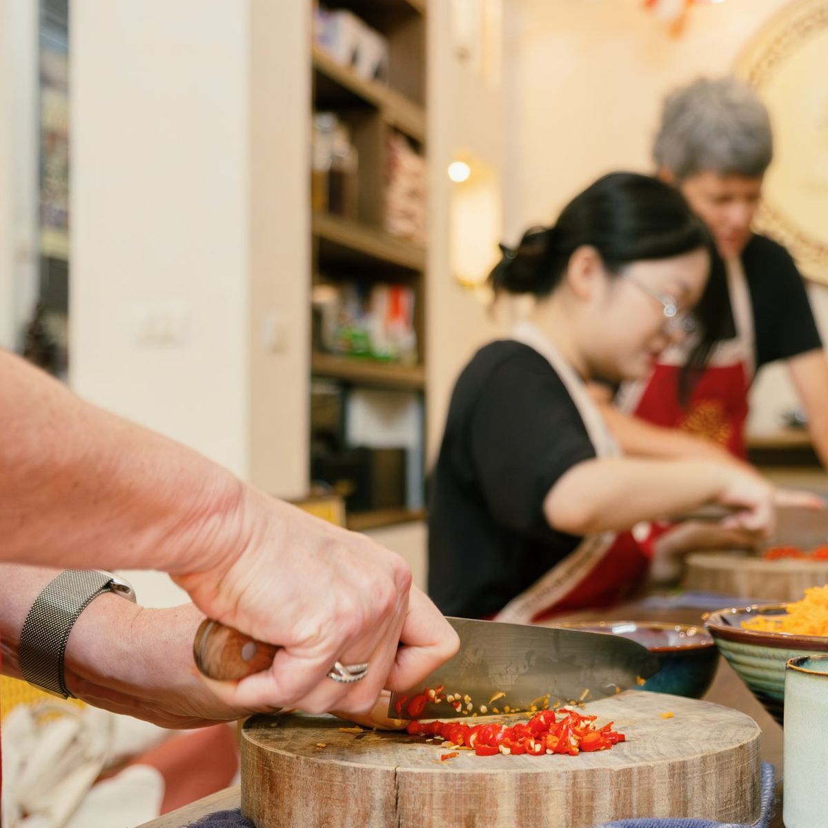 Aventure culinaire matinale à Hanoï : Cours de Bun Cha et de café aux œufs