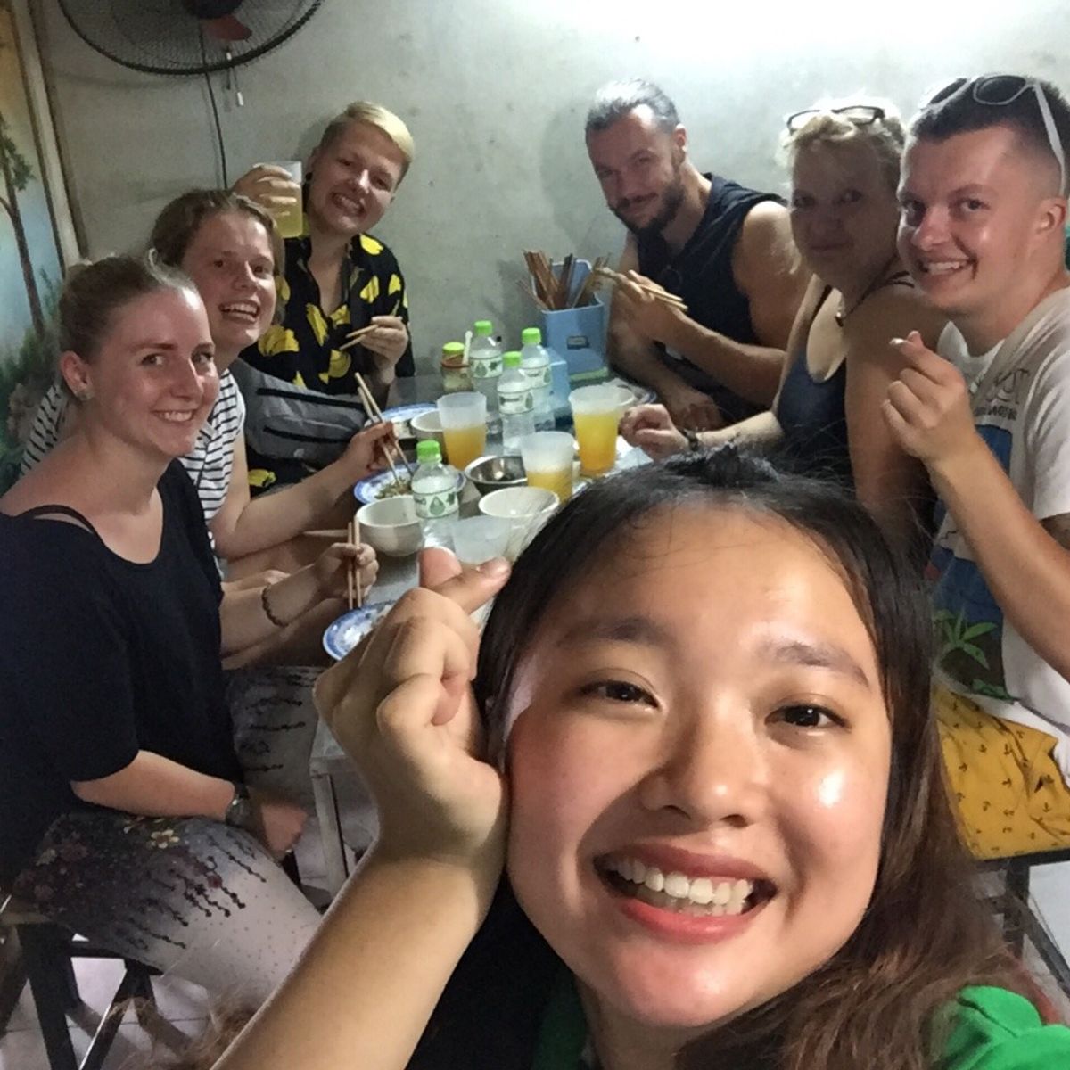 Visite à pied de la cuisine de rue à Hanoï dans le vieux quartier