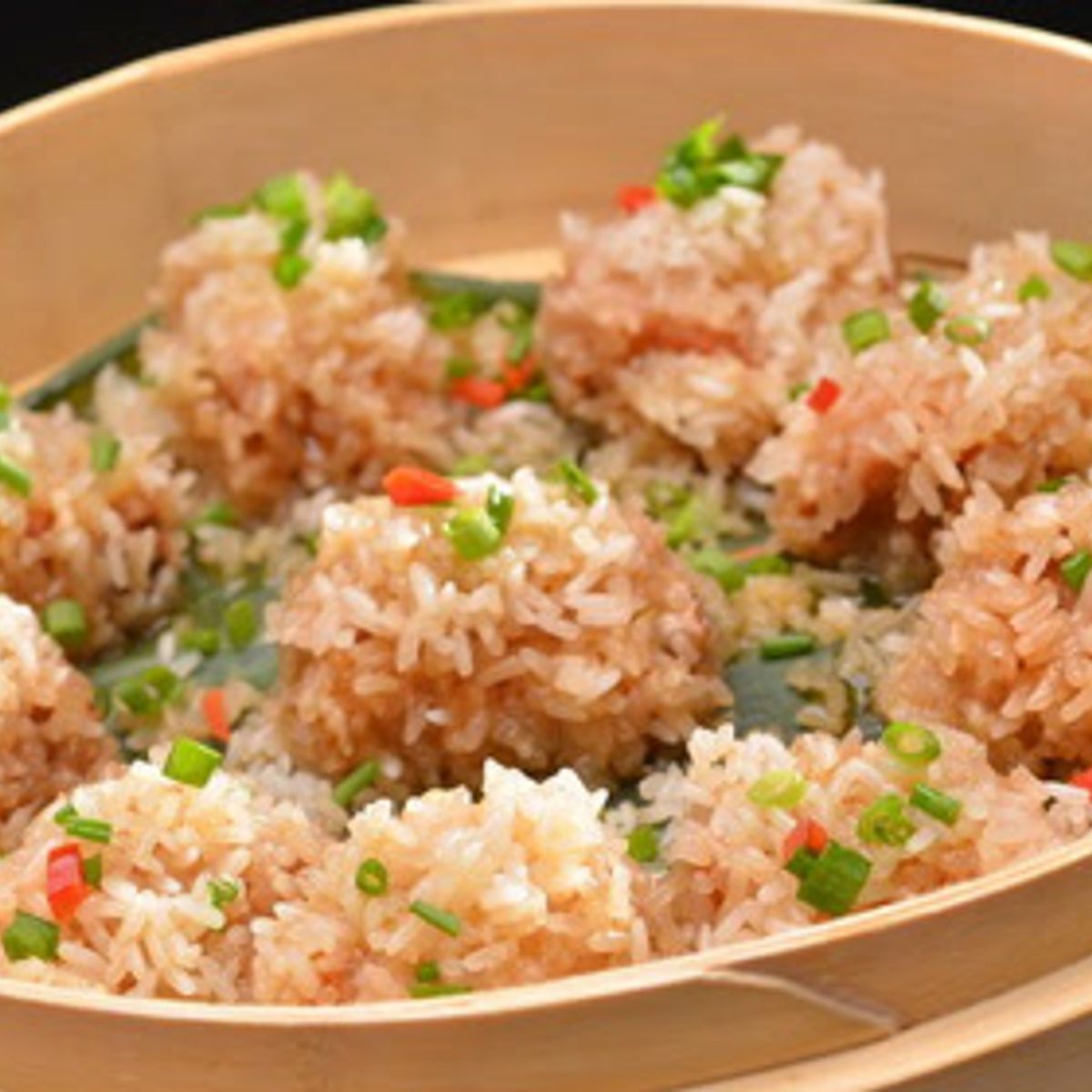Healthy Sichuan Classic Dish Cooking Class with Market Tour