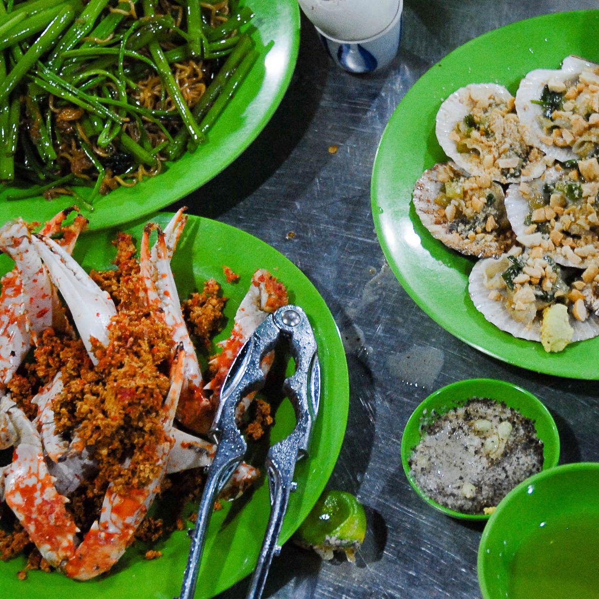 Private Motorbike Food Tour By Night