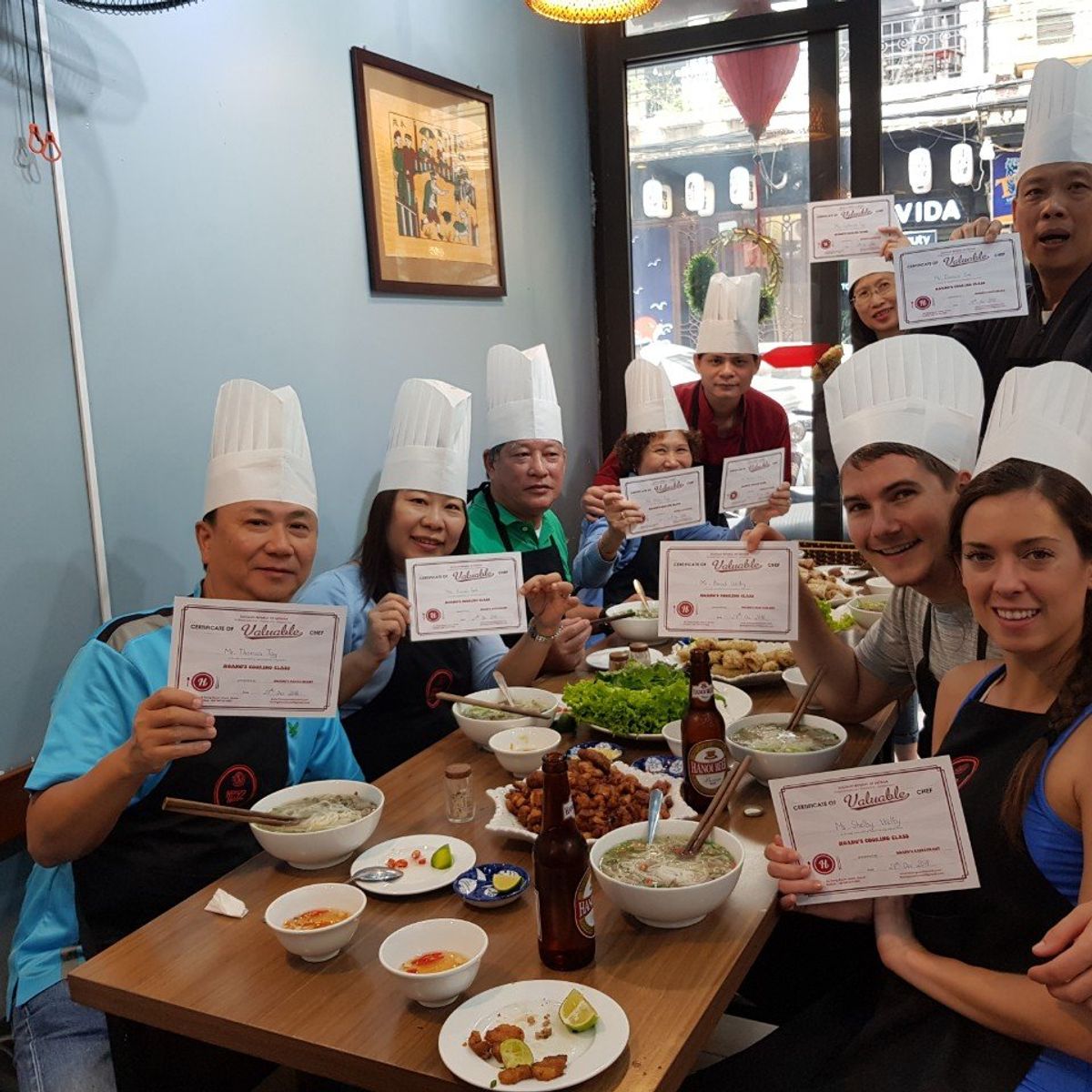 Hoang's Cooking Class with Local Market Tour