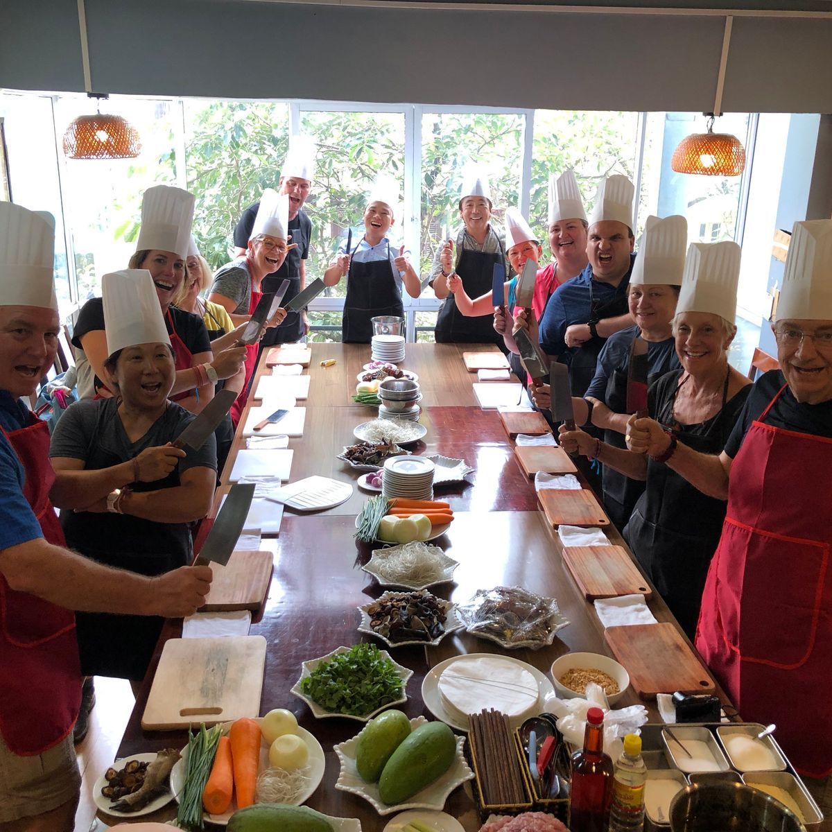 Hoang's Cooking Class with Local Market Tour