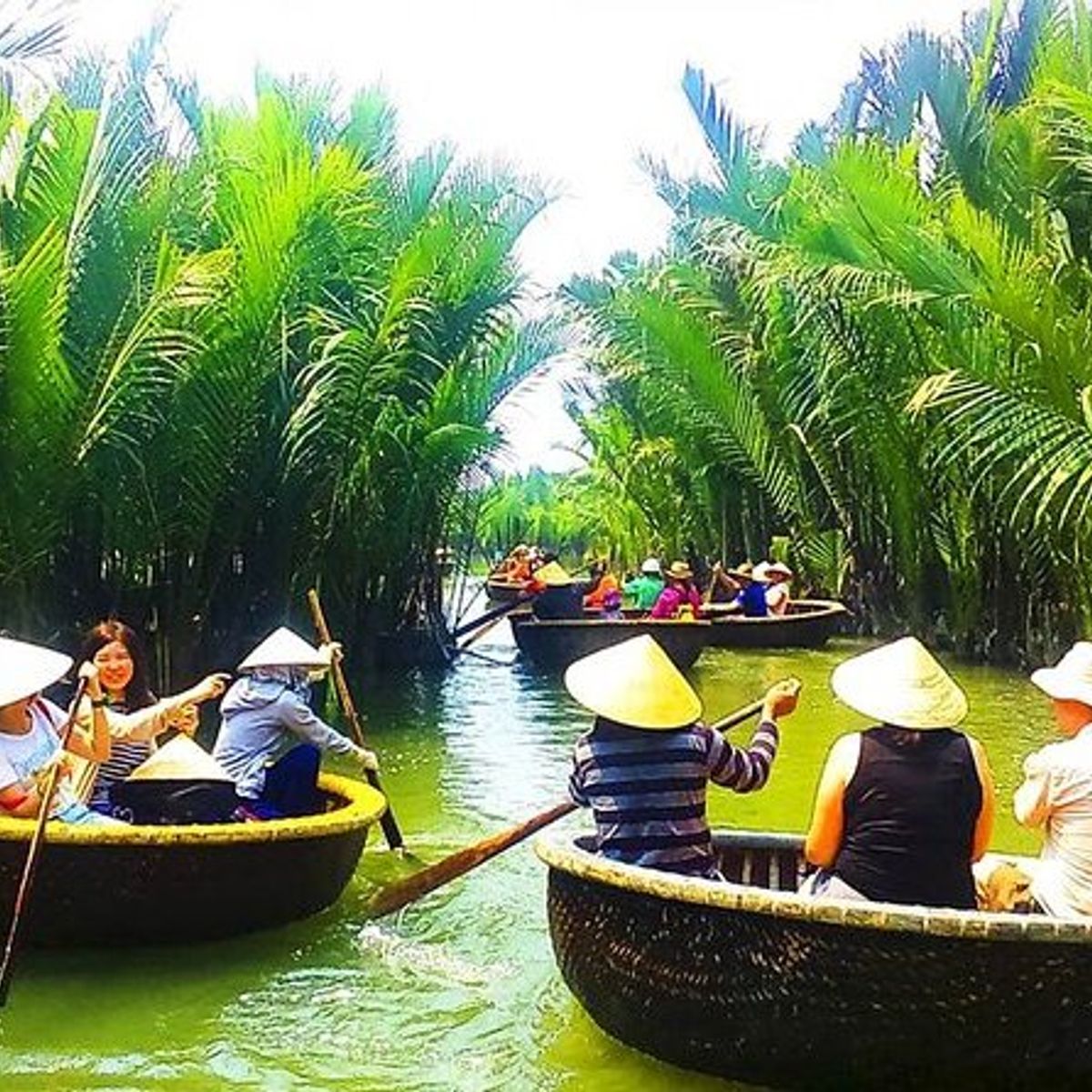 Local Market, Basket Boat and Lantern-Making Experience with Culinary Class in Hoi An