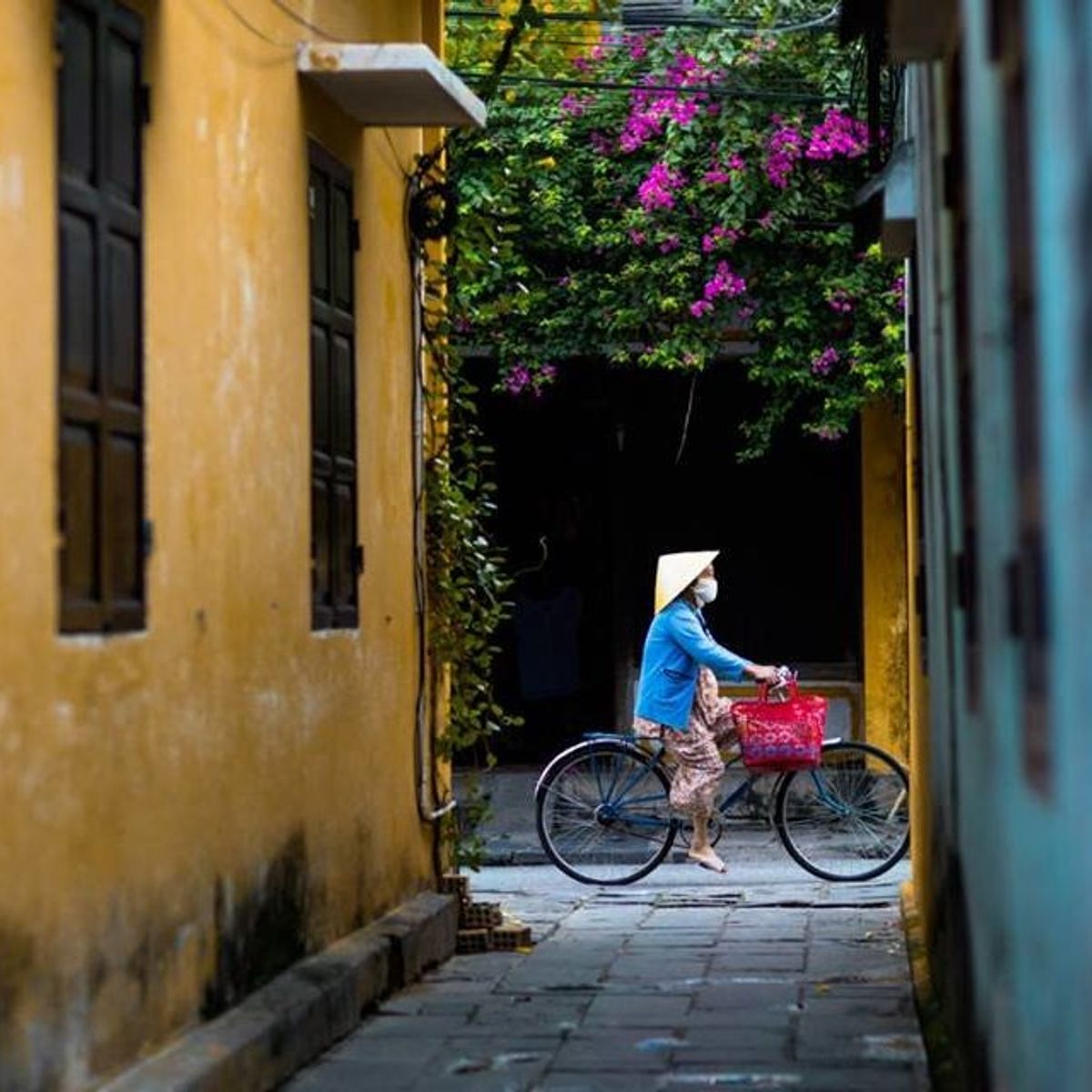 Hoi An City Exploration with Food Tour Experience