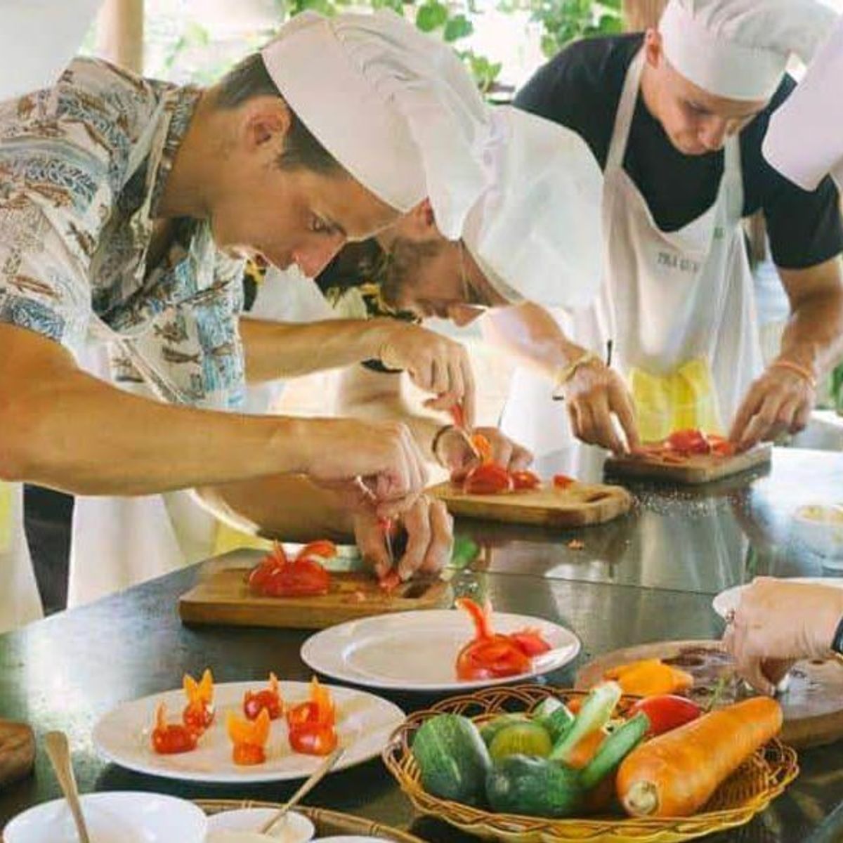 Vietnamese Countryside Experience: Market Tour, Basket Boat Ride, and Cooking Class