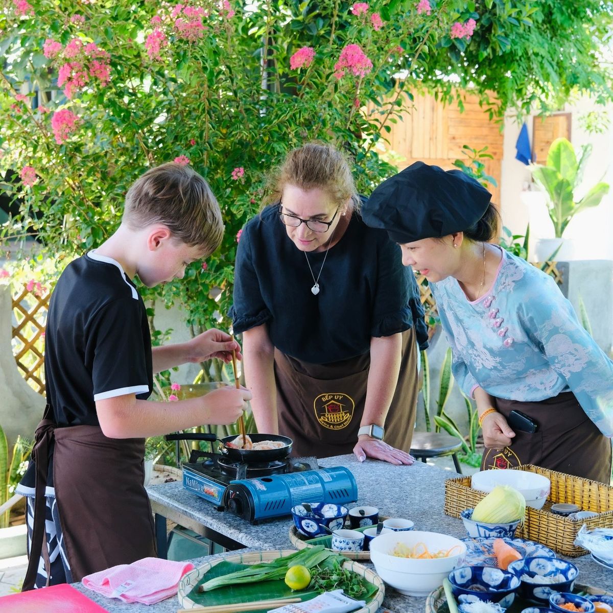 Hoi An Vespa Culinary Journey – Market Tour, Village Visit & Cooking Class