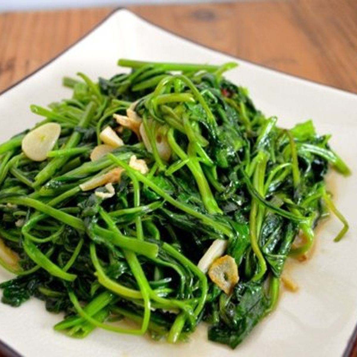 Hoi An Walking Tour and Cooking Class in Local Village