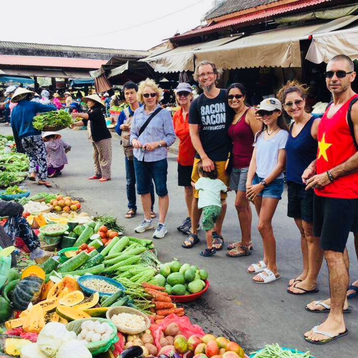 Cooking Class with Fishing Experience and Market Tour in Hoi An