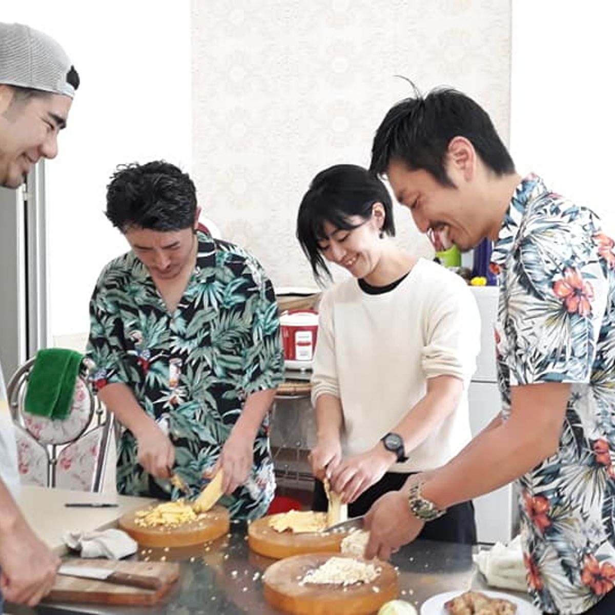 Home Cooking Class with Central Market Tour in Dalat