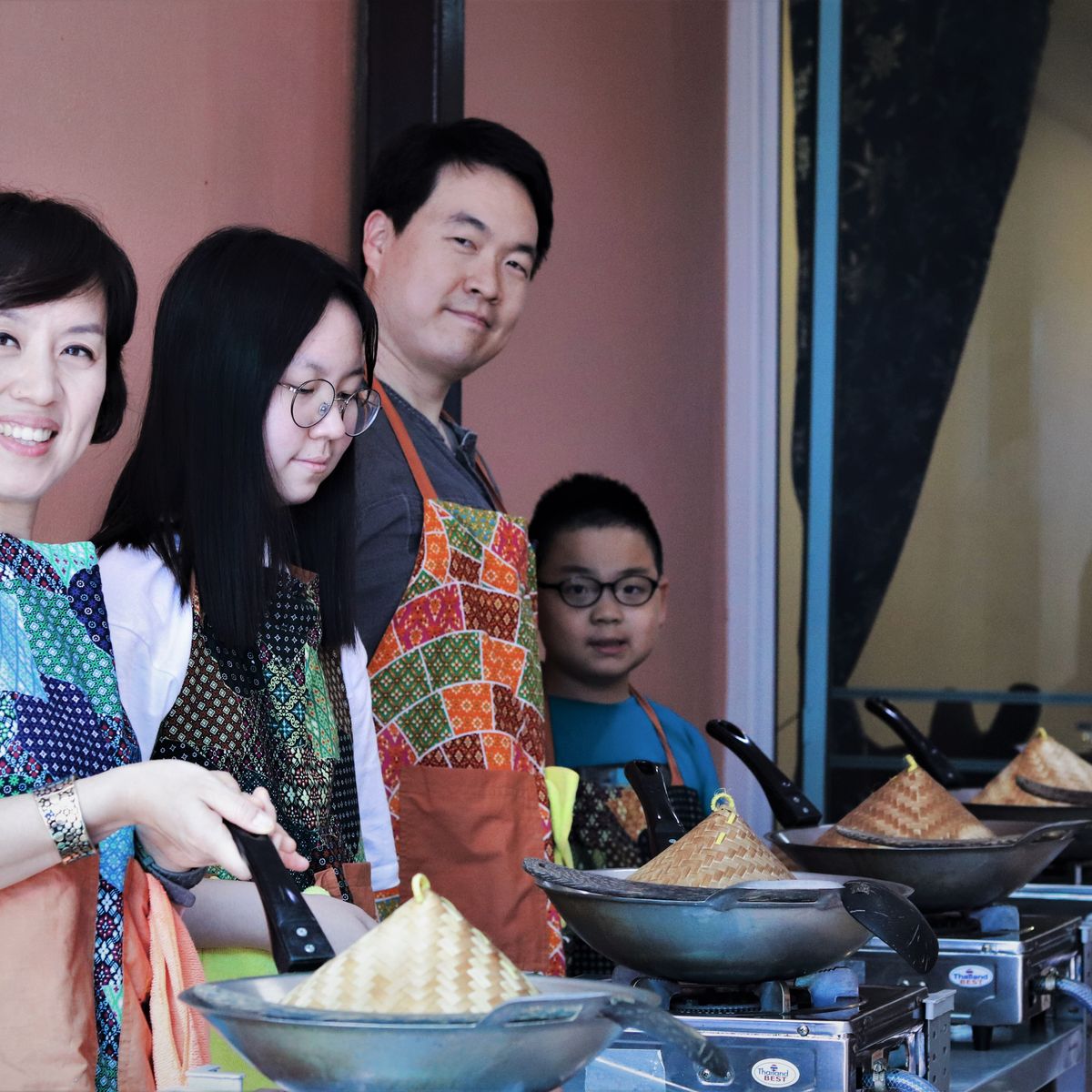 Fresh Market Tour & Authentic Thai Lunch Cooking with Passionate Chef