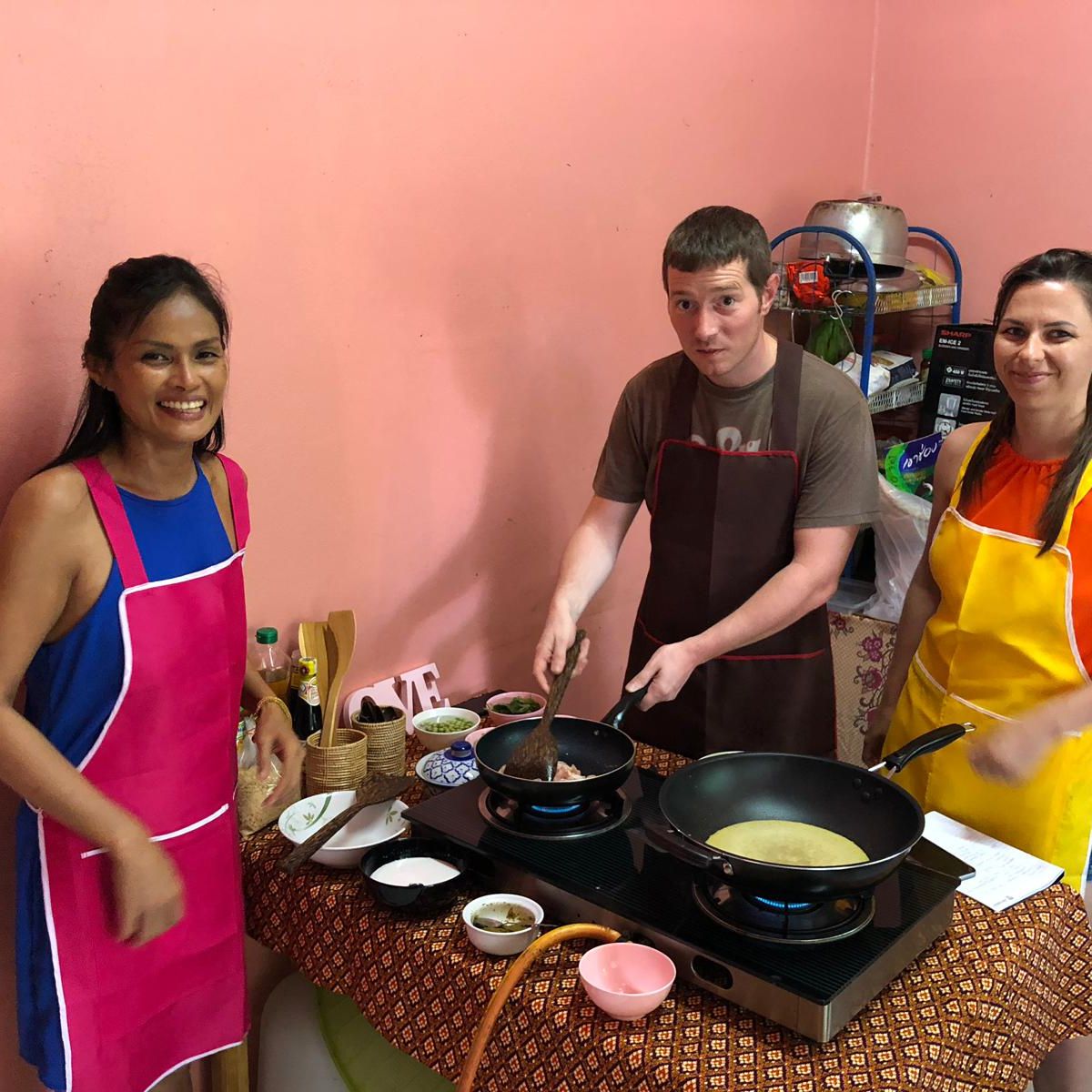 Home Style Thai Cooking Class with Market Tour