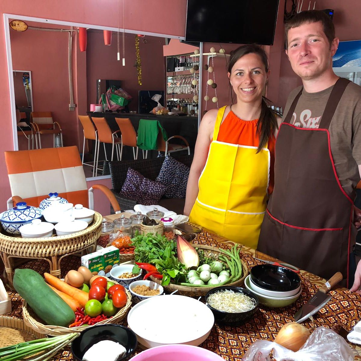 Home Style Thai Cooking Class with Market Tour