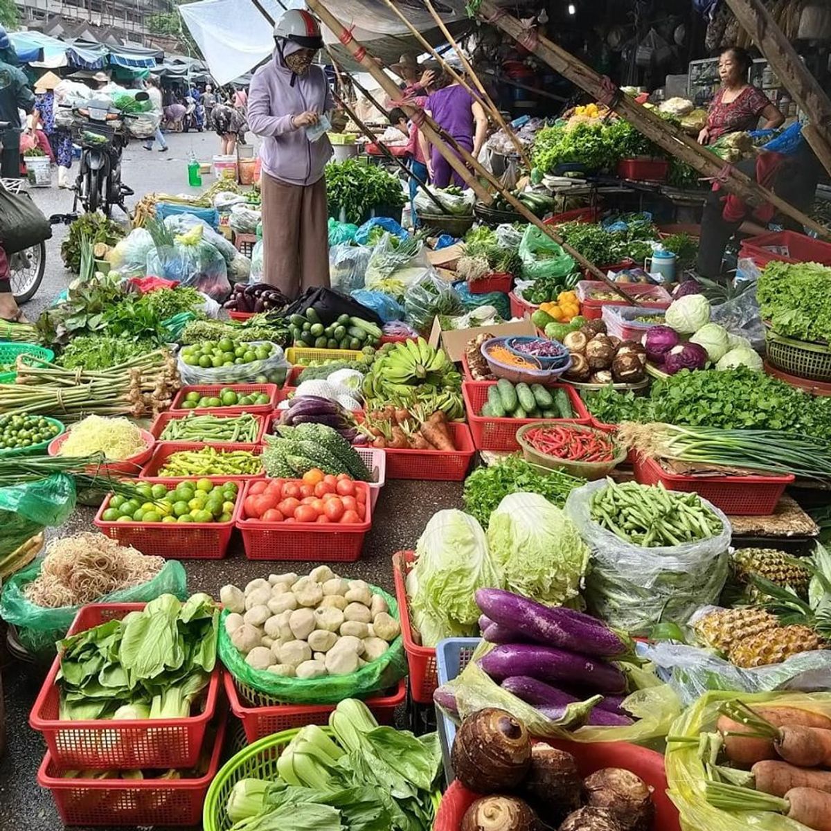 Hue Specialty Cooking Class with Market Tour