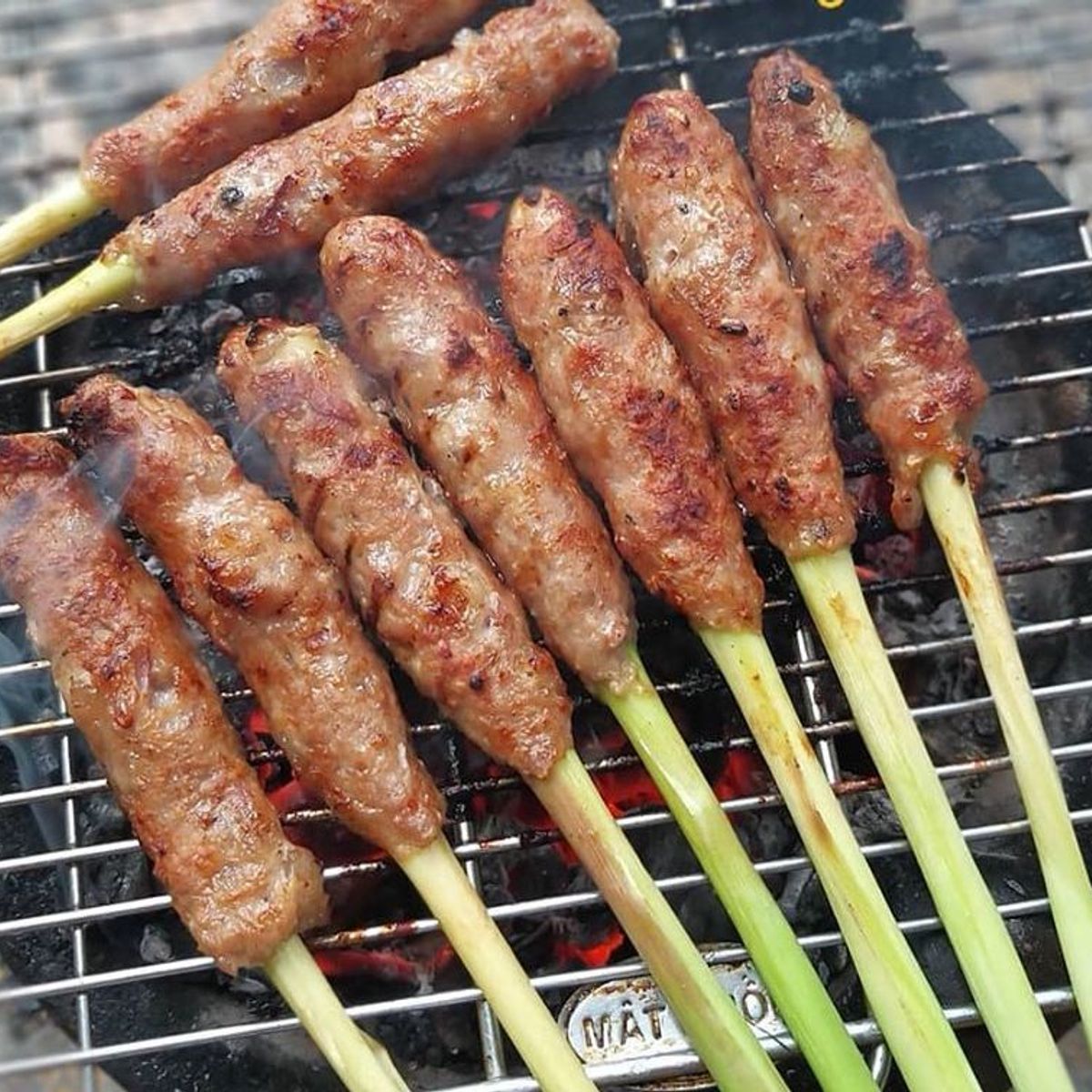 Hue Specialty Cooking Class with Market Tour