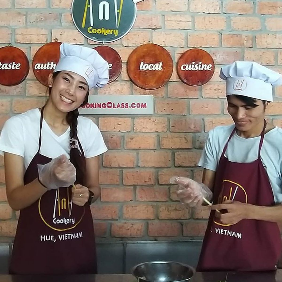 Hue Specialty Cooking Class with Market Tour