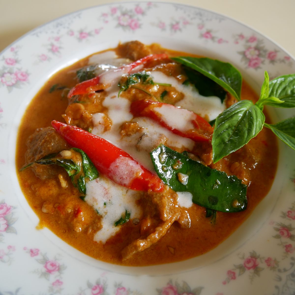 Cours de cuisine thaïlandaise familiale de 3 jours près de Bangkok avec chambre confortable et excursion en bateau