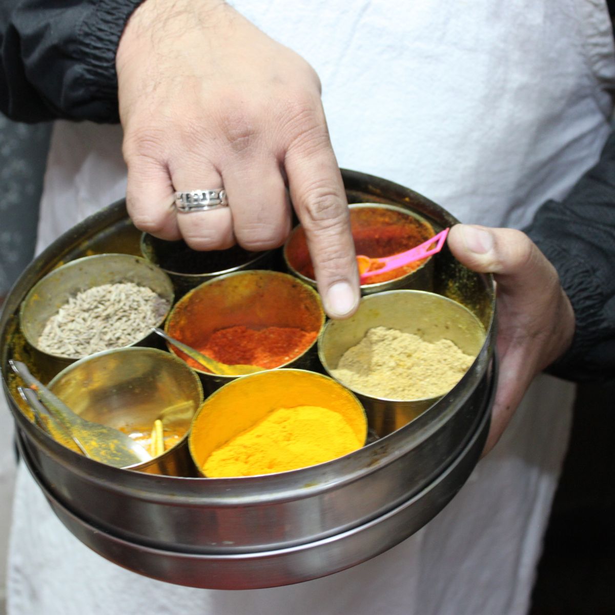 Hands-On Cooking Experience with a Local Family in Jaipur