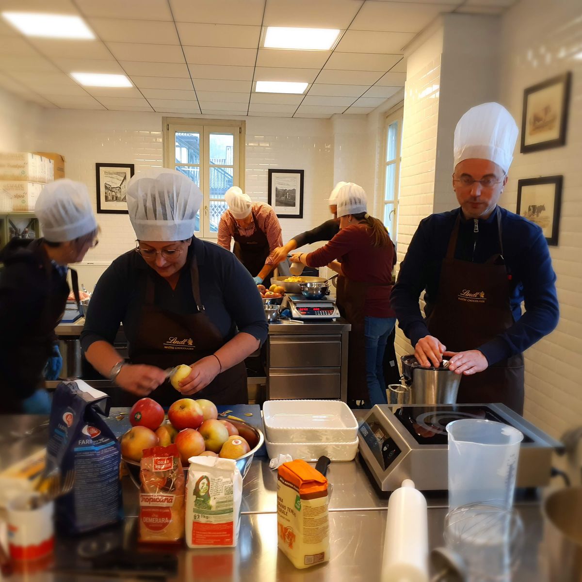Authentic Italian Cooking Experience in Milan
