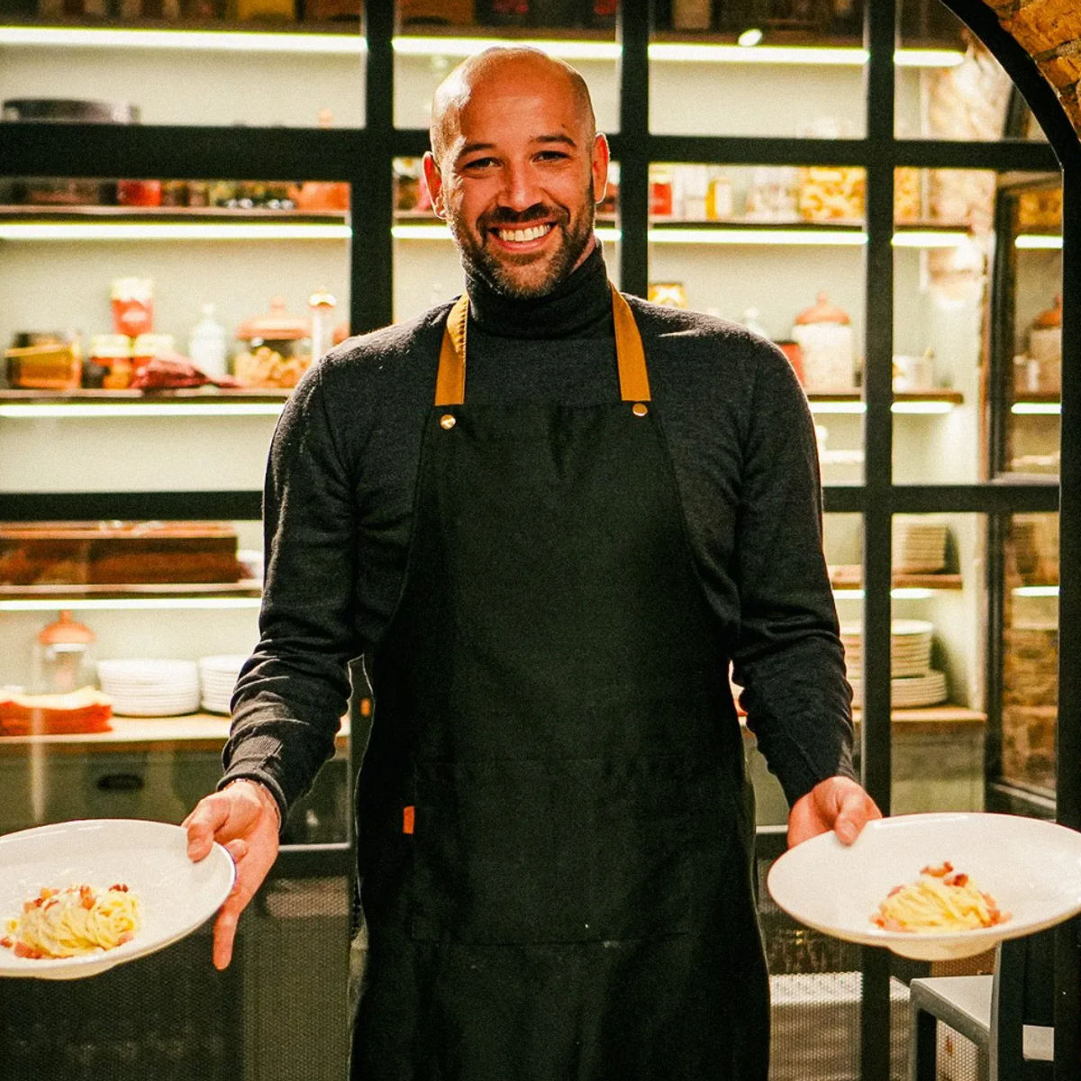 Italian Cooking Masterclass by the Colosseum: Pizza, Pasta & Tiramisu with Wine