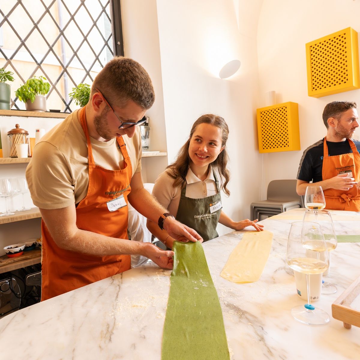 Italian Cooking Trio: Pizza, Pasta & Gelato in Piazza Mattei
