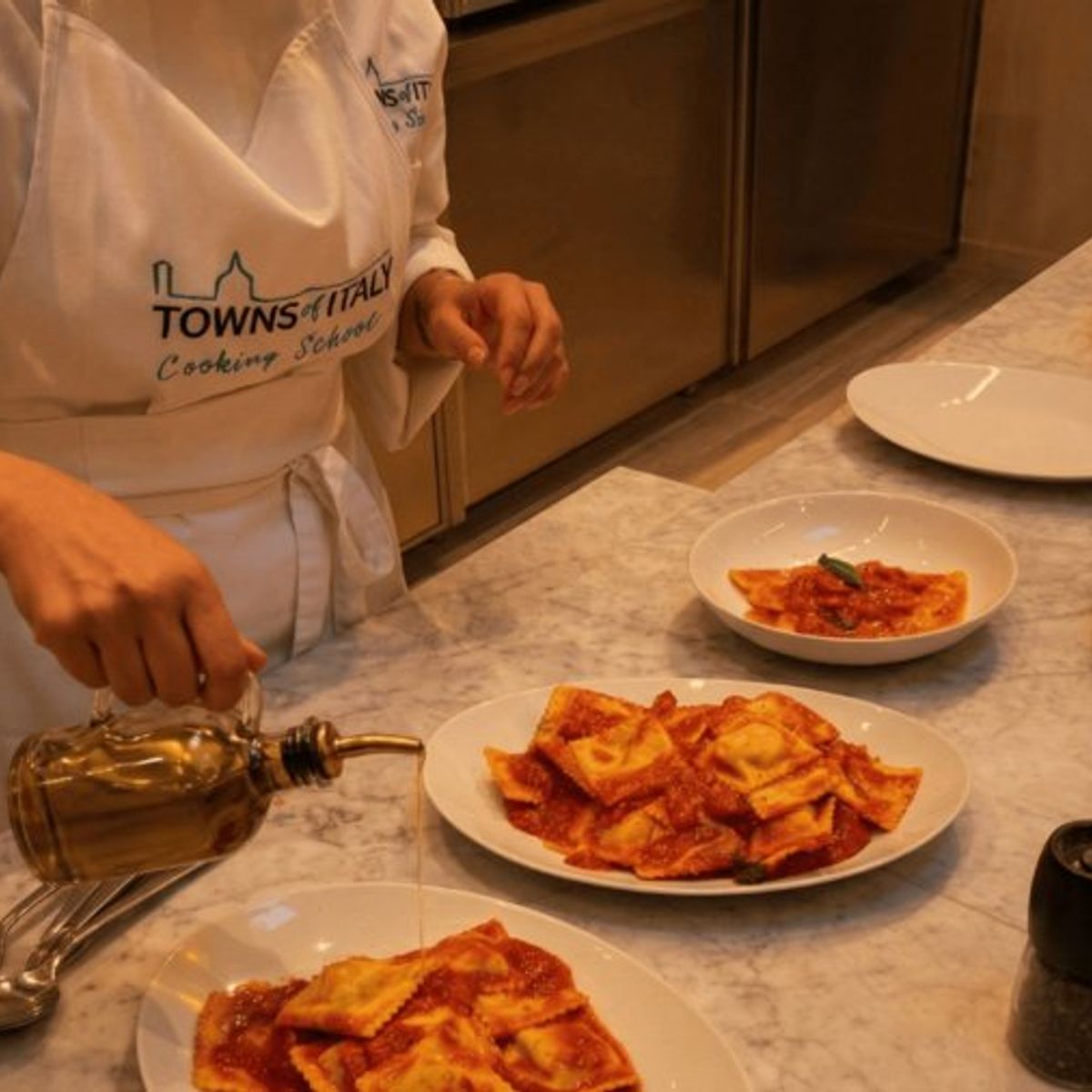 Sérénade italienne à Rome : dîner-spectacle culinaire en direct avec musique