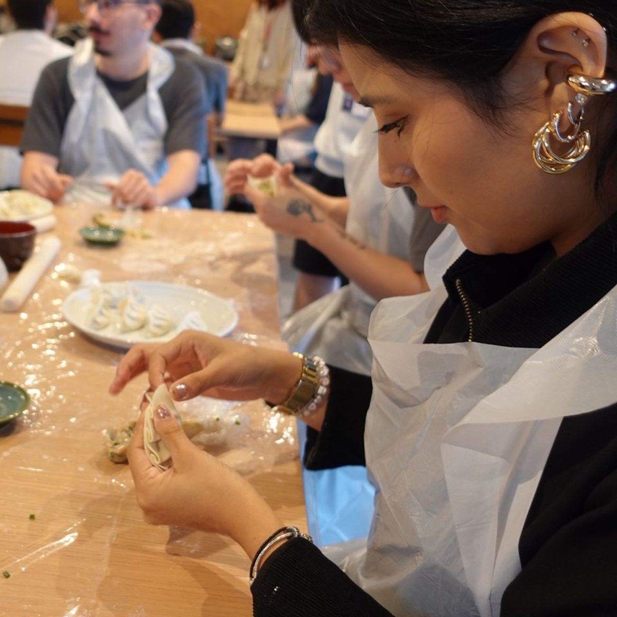 Japanischer Gyoza-Kochkurs & Markttour in Tokio