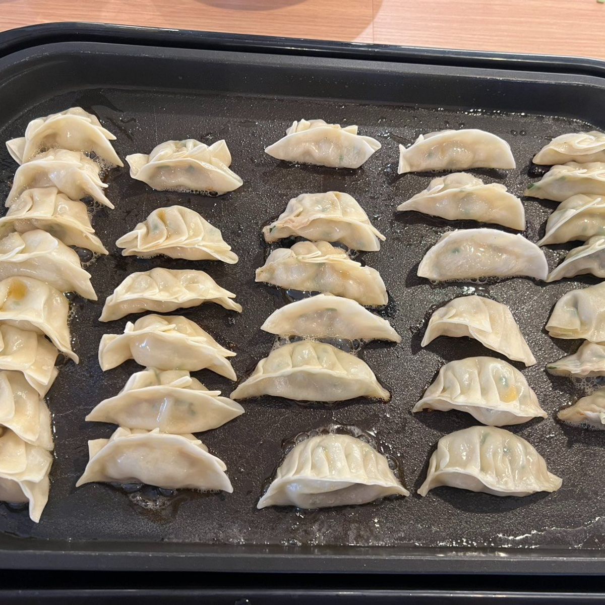Japanischer Gyoza-Kochkurs & Markttour in Tokio