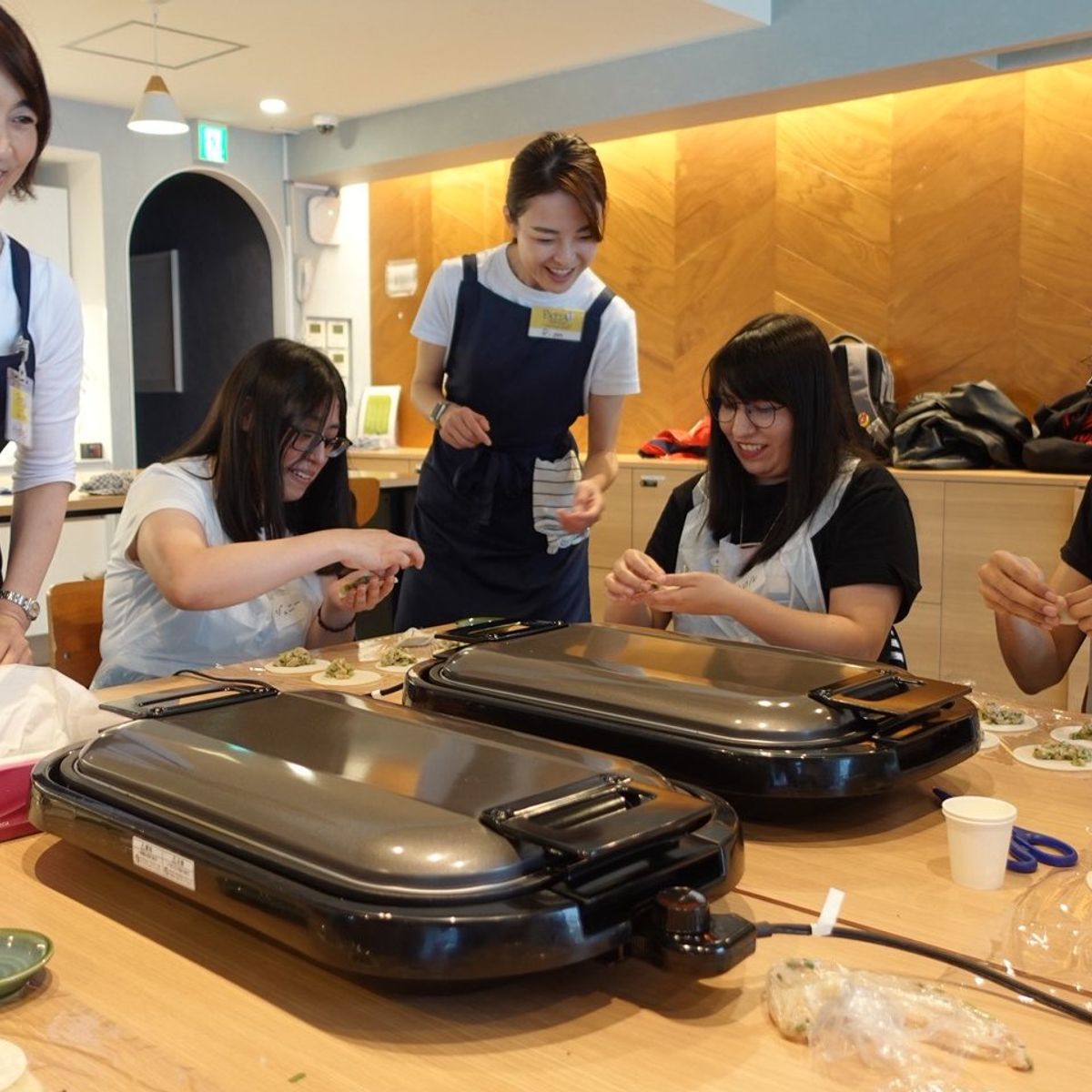 Japanischer Gyoza-Kochkurs & Markttour in Tokio