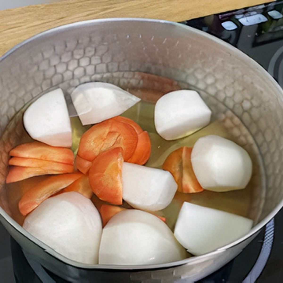 Flavors of Osaka: Home Cooking Class with 2 Menu Choices