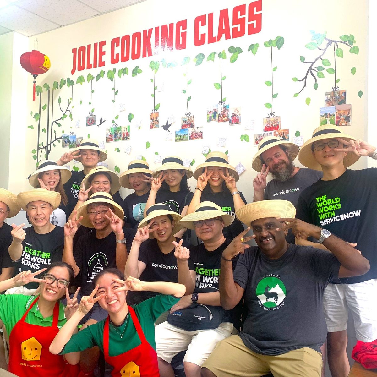 Jolie Da Nang Cooking Class with Organic Garden and Market Tour