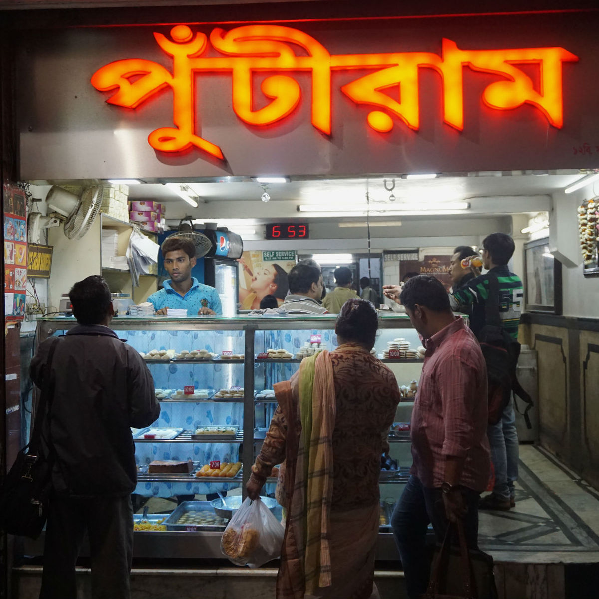 Kolkata Uptown 15-Taster Food Tour