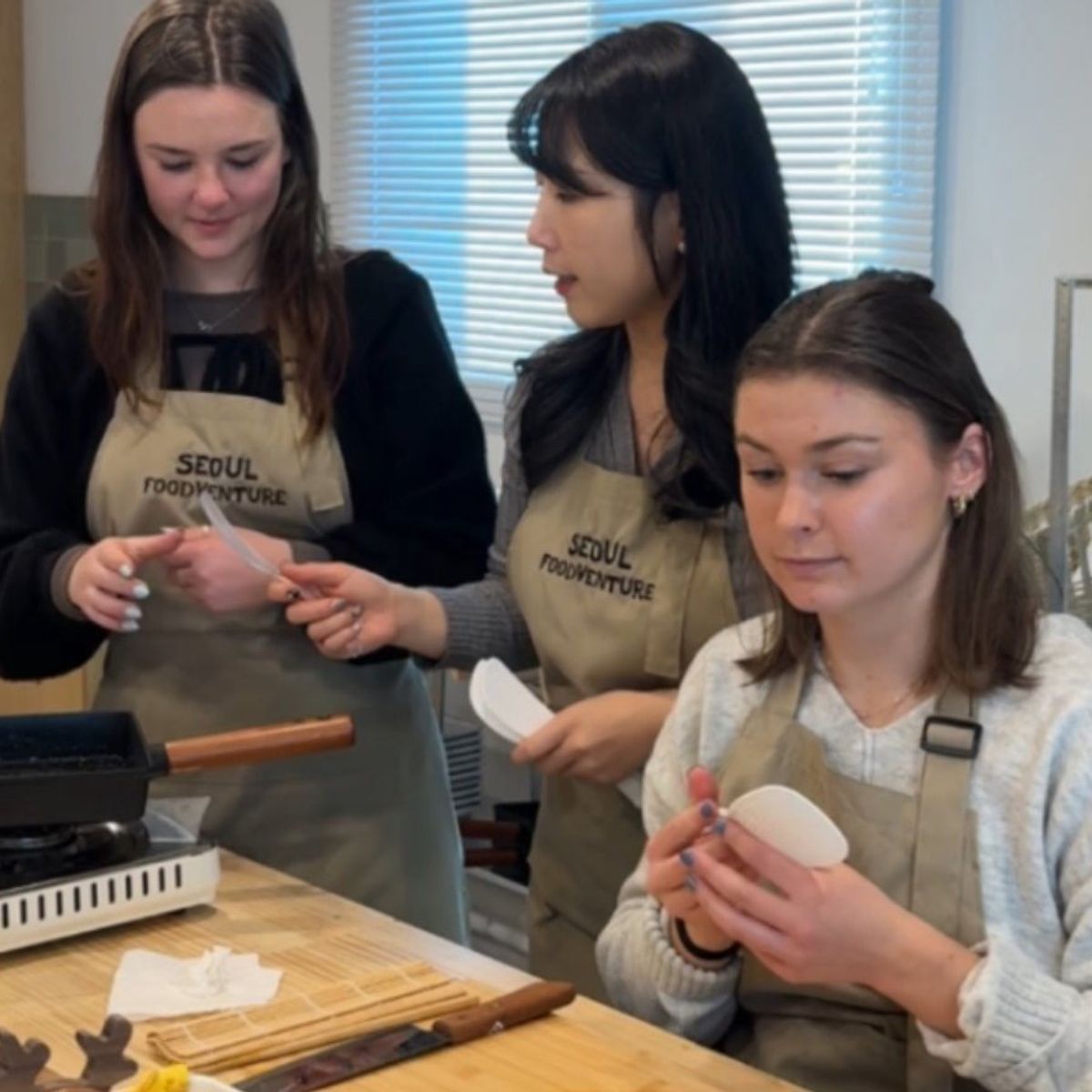 Korean Cuisine Class with Local Market Grocery Experience