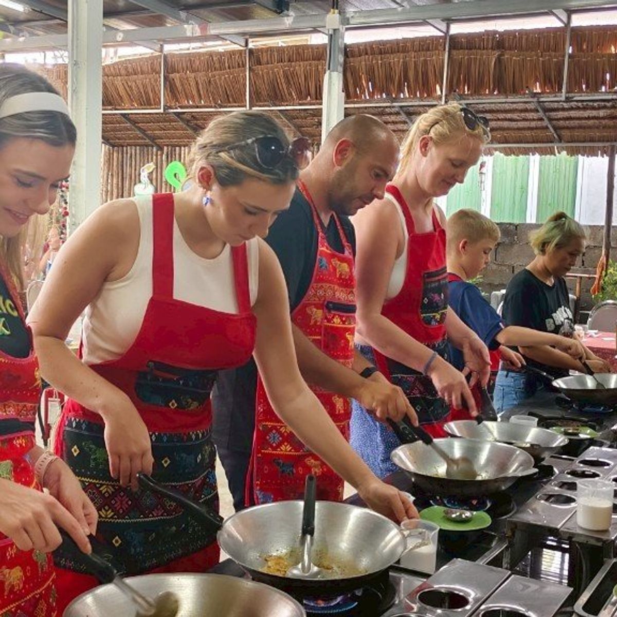 Krabi: Authentic Thai Cooking Class with Local Chef & Free Hotel Transfers